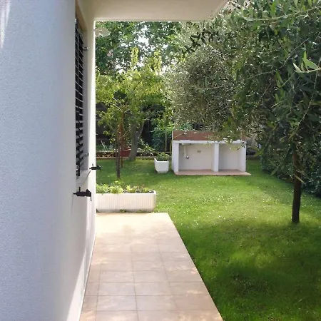 Apartament With A Parking Space - 22622 *