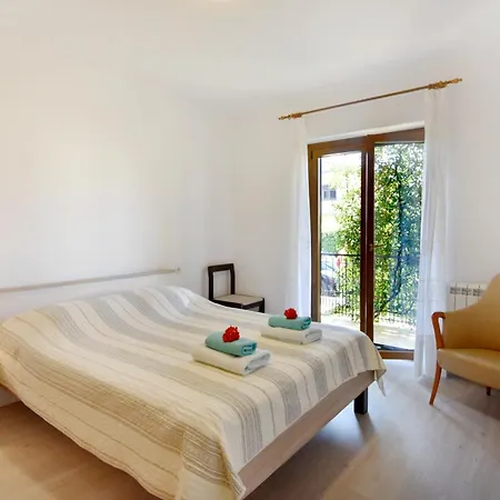 公寓 With Parking Space - 22622