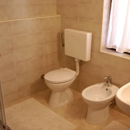 With A Parking Space - 22622 Apartman *