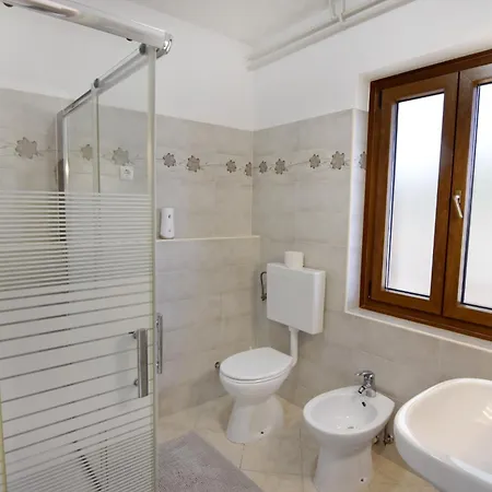 With Parking Space - 22622 * ウマグ